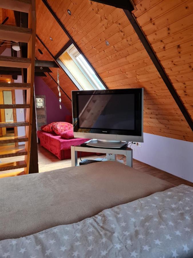Ferienwohnung Fitness Entspannung Sauna Im Westerwald Derschen Exteriér fotografie